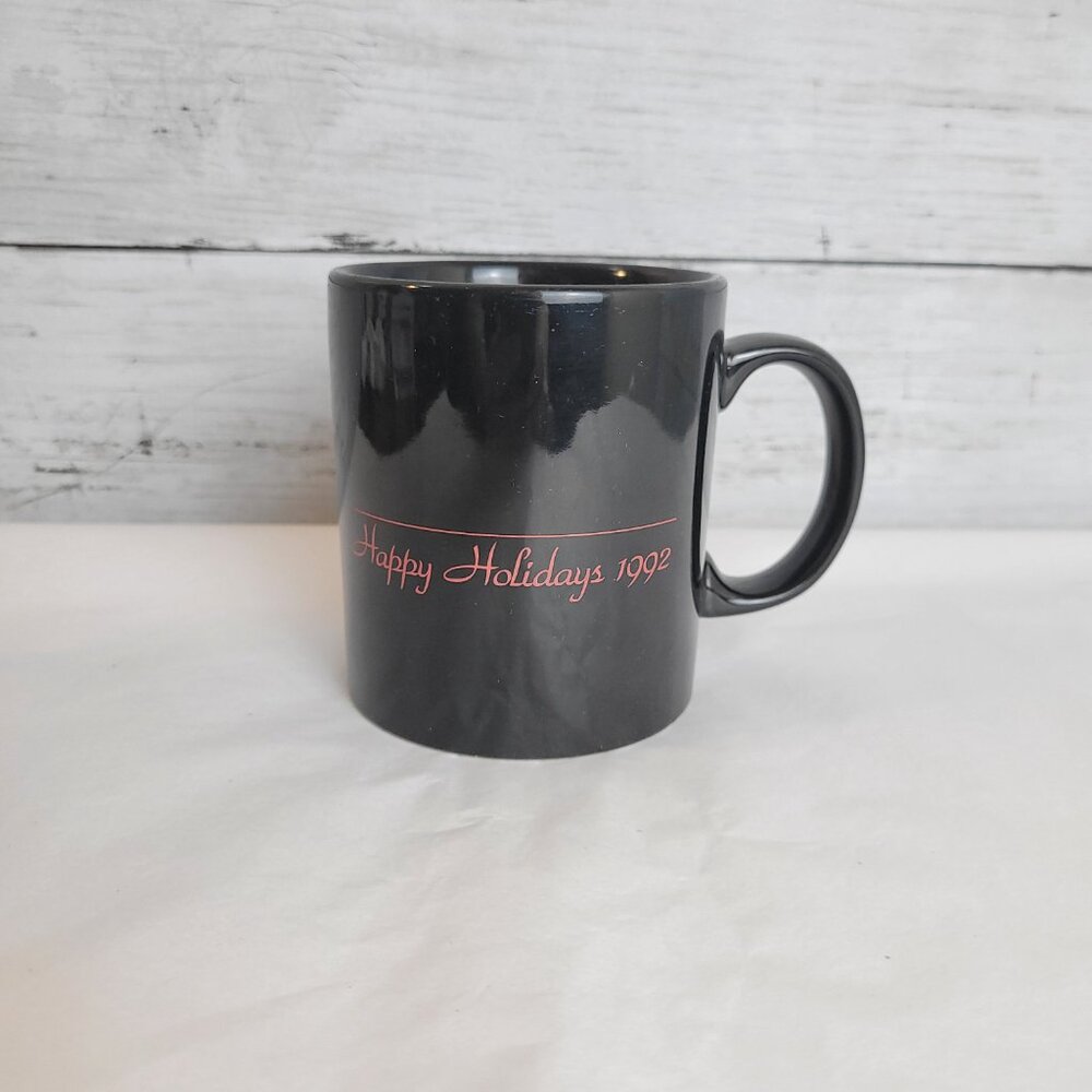 Vintage Happy Holidays 1992 Mug black coffee cup Ceramic Christmas 90s retro red